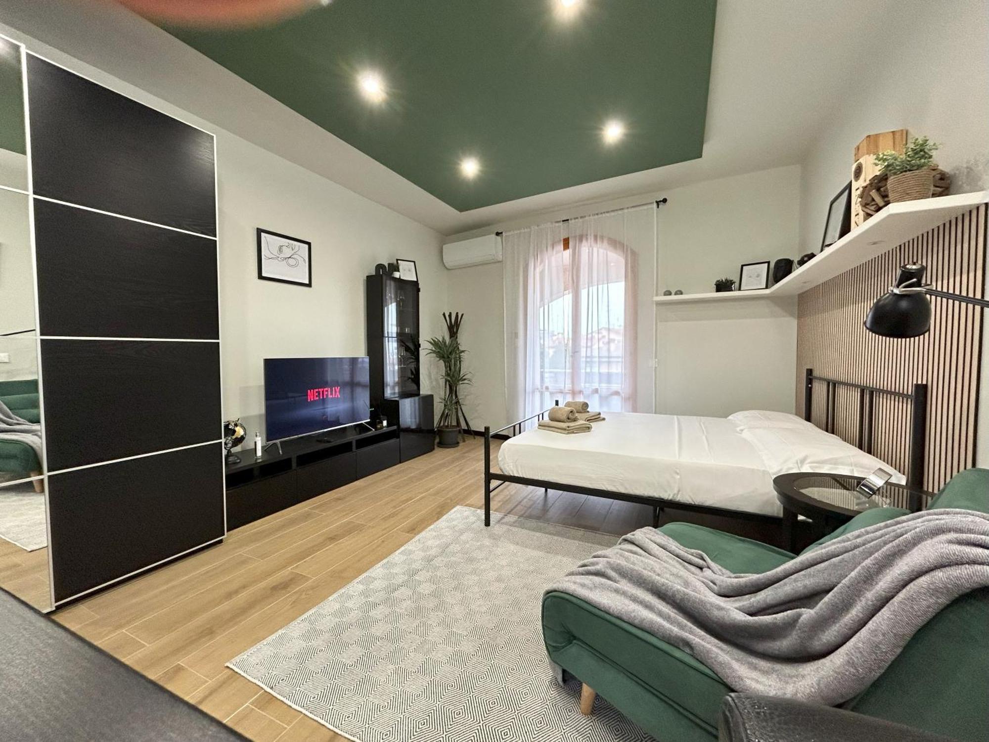 Hide Apartment Peschiera del Garda Ngoại thất bức ảnh